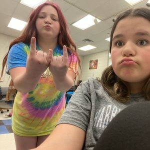 Meet your Posher, Lydia